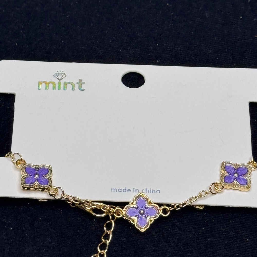 Mint Gold Tone Purple Clover 7-9inch Bracelet